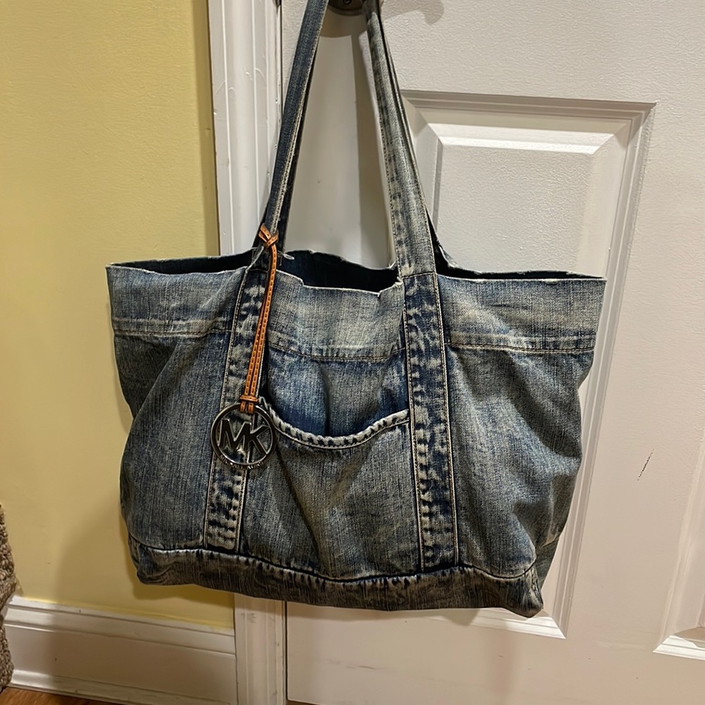 Authentic MICHAEL KORS. Denim tote bag.
